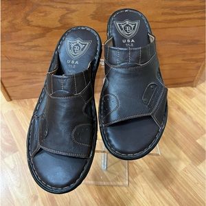 Men’s Leather Sandals